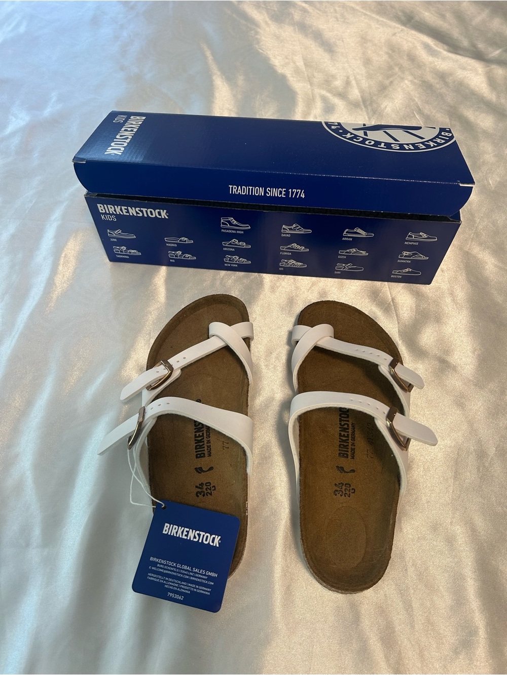Birkenstock Miyari White Kids Sandals with Cork Footbed and Rose Gold Buckles - Picture 4 of 7
